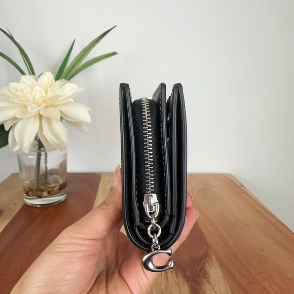 NWT Coach Teri Shoulder Bag and Snap Wallet With Heart Bolt Print - Picture 8 of 11